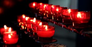 Dlaczego jakość usług pogrzebowych jest tak ważna i jaki zakład wybrać?